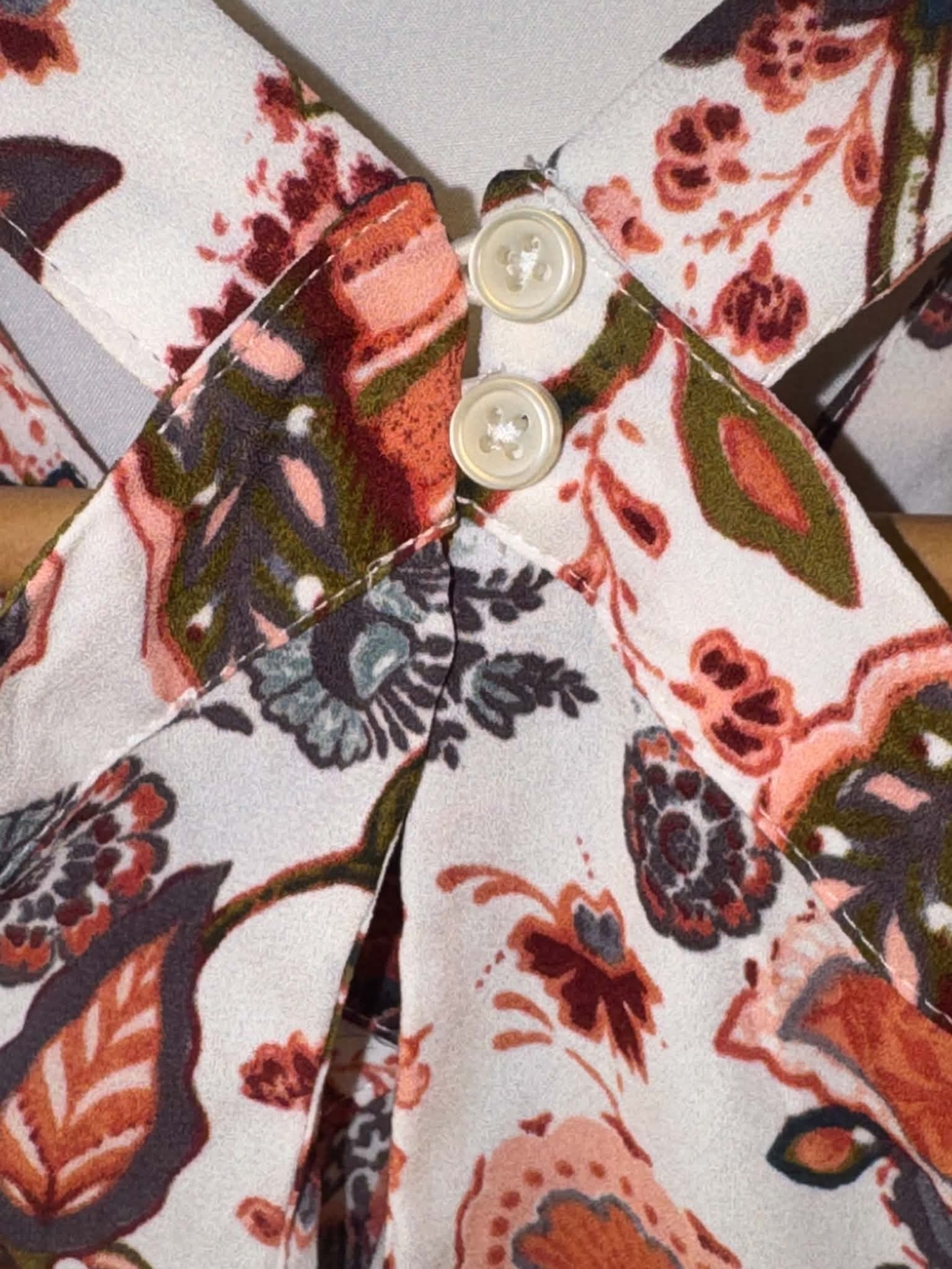 Ann Taylor LOFT Floral Twist-Back Women's Top - Orange Multi SZ XL - Picture 3 of 8